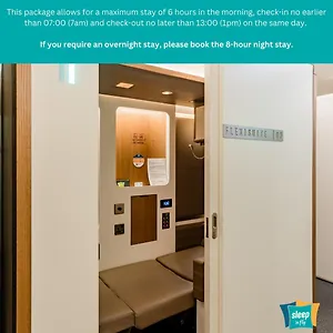 Sleep 'n Fly Sleep Lounge, C-gates Terminal 3 - Transit Only Capsule hotel